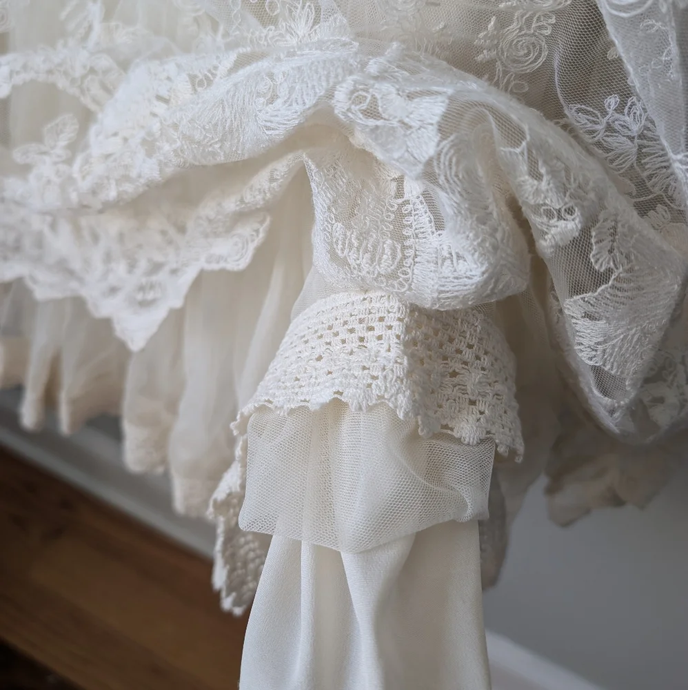 Geode x Anthropologie Floral Lace Swiss Dot Short Sleeve Midi Wedding Dress - Picture 11 of 11